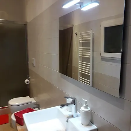La Casa Nel 2 Guest house