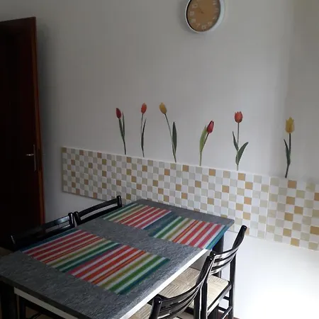 Guest house La Casa Nel 2 2*